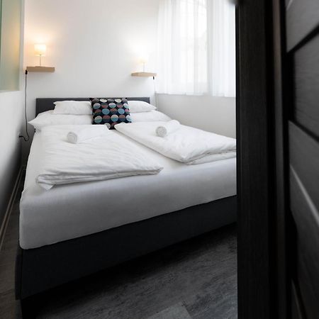 Roomstore Studio Apartments 에게르 외부 사진